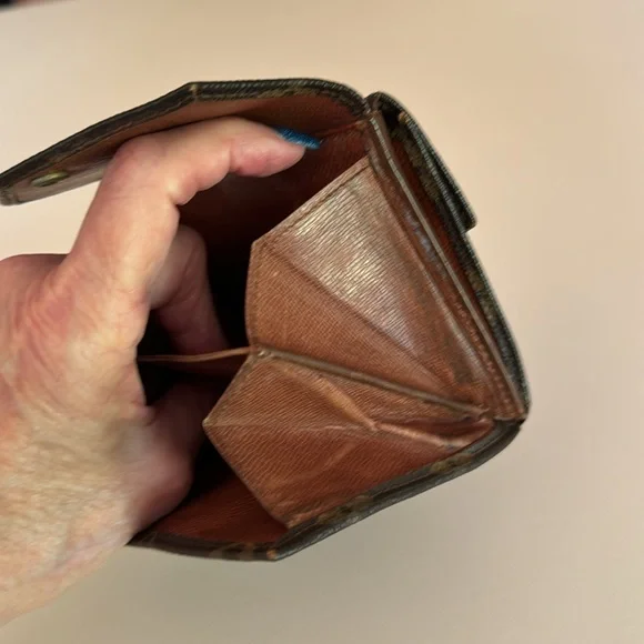 LV MONO TWO SNAP COMPACT WALLET - Picture 12 of 13